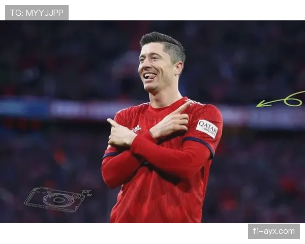 莱万多夫斯基合同到期正式告别球队，开启职业生涯新篇章